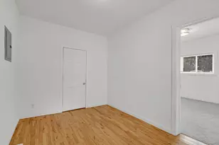 555 Locust St, Valparaiso, IN 46383 - Photo 8