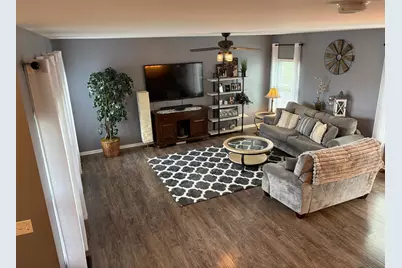 2155 W 129th Avenue, Crown Point, IN 46307 - Photo 4