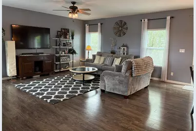 2155 W 129th Avenue, Crown Point, IN 46307 - Photo 8