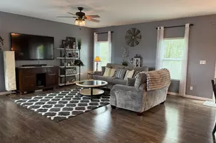 2155 W 129th Ave, Crown Point, IN 46307 - Photo 8