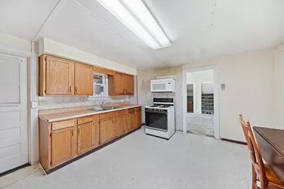 116 W Barker Avenue, Michigan City, IN 46360 - Photo 8