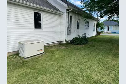 205 E Day Street, Royal Center, IN 46978 - Photo 6