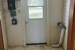 205 E Day St, Royal Center, IN 46978 - Photo 24