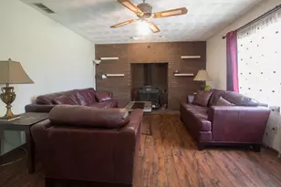 5196 Dolphin Ct, Portage, IN 46368 - Photo 6