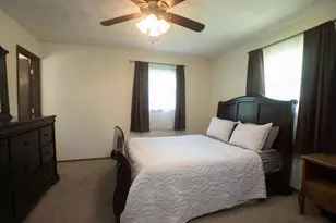 5196 Dolphin Ct, Portage, IN 46368 - Photo 12