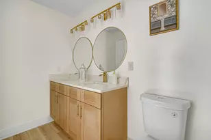 1014 E 63rd Pl, Merrillville, IN 46410 - Photo 14