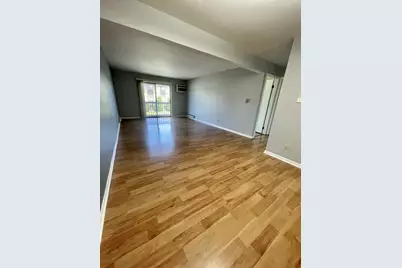 10047 Kennedy Avenue #2b, Highland, IN 46322 - Photo 2
