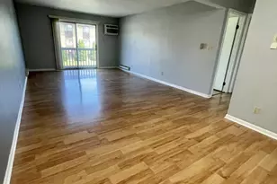 10047 Kennedy Ave, Highland, IN 46322 - Photo 2