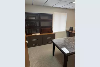 3235 W 45th Street #301, Highland, IN 46322 - Photo 2