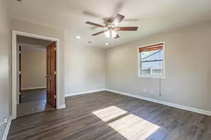 722 Capitol Rd, Valparaiso, IN 46385 - Photo 16