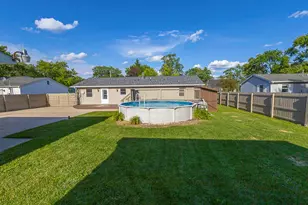 722 Capitol Rd, Valparaiso, IN 46385 - Photo 32