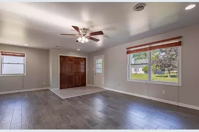 722 Capitol Road, Valparaiso, IN 46385 - Photo 8