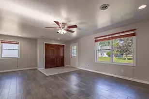 722 Capitol Rd, Valparaiso, IN 46385 - Photo 8
