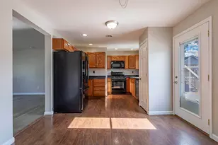 722 Capitol Rd, Valparaiso, IN 46385 - Photo 12