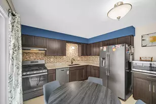 603 Aspen St, Hebron, IN 46341 - Photo 6