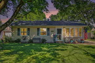 8016 Gordon Pl, Highland, IN 46322 - Photo 1