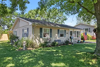 8016 Gordon Place, Highland, IN 46322 - Photo 2