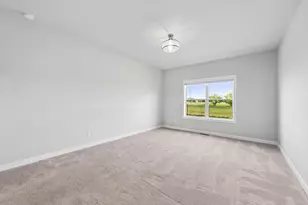 3202 Forestside Ln, Valparaiso, IN 46385 - Photo 20