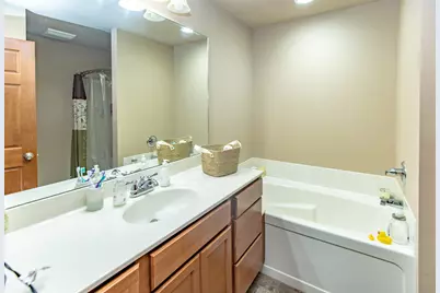 1370 Danvers Parkway, Valparaiso, IN 46385 - Photo 24