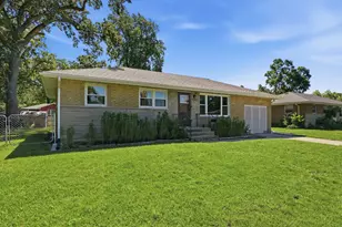 2725 Wells St, Lake Station, IN 46405 - Photo 2
