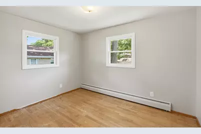 2725 Wells Street, Lake Station, IN 46405 - Photo 6