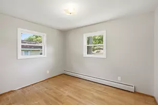 2725 Wells St, Lake Station, IN 46405 - Photo 6
