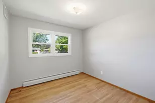 2725 Wells St, Lake Station, IN 46405 - Photo 8
