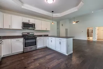 2352 Four Seasons Parkway, Crown Point, IN 46307 - Photo 16