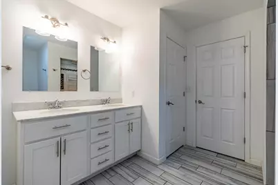 2352 Four Seasons Parkway, Crown Point, IN 46307 - Photo 32