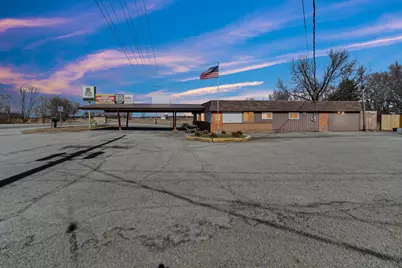 508 Us-421, Medaryville, IN 47957 - Photo 1