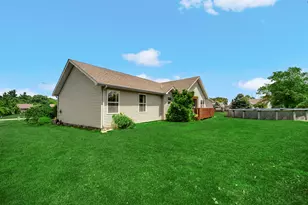 1730 Elderberry Cir, Demotte, IN 46310 - Photo 22