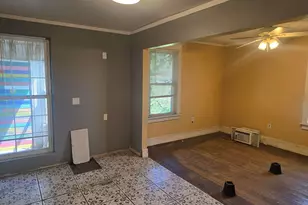437 Jackson St, Gary, IN 46402 - Photo 22