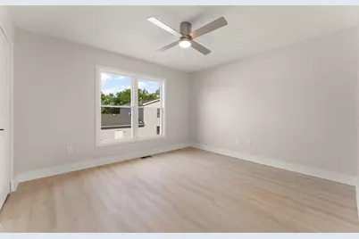 1011 Windsor Lane, Dyer, IN 46311 - Photo 12