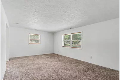 4325 N Armand Avenue, La Porte, IN 46350 - Photo 10