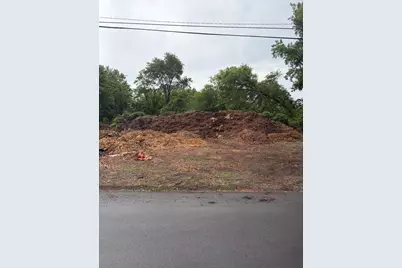 300 Arthur Avenue, New Chicago, IN 46342 - Photo 1