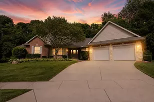 55802 Nature View Dr, New Carlisle, IN 46552 - Photo 4