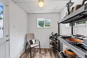 511 Greenwood Ave, Michigan City, IN 46360 - Photo 16
