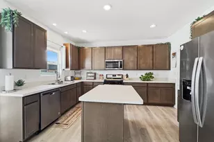 7445 E 119th Pl, Crown Point, IN 46307 - Photo 12