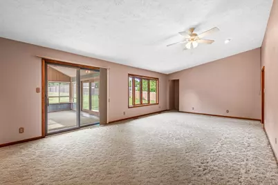 2499 Willowwood Avenue, Valparaiso, IN 46383 - Photo 4