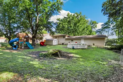 7107 Brentwood Avenue, Portage, IN 46368 - Photo 12