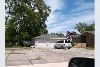 704 N Oakwood Drive, Griffith, IN 46319 - Photo 22