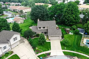 252 Bedford Cir, Valparaiso, IN 46383 - Photo 38