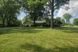 397 E 1300 N, Chesterton, IN 46304 - Photo 1