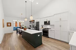 10810 Scarlett Oak Dr, Saint John, IN 46373 - Photo 10