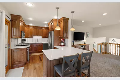 120 W 850 N, Valparaiso, IN 46385 - Photo 10