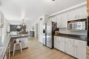 730 Meadow Ln, Crown Point, IN 46307 - Photo 10