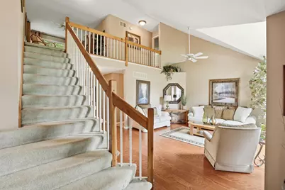 7621 Hamlin Street, Crown Point, IN 46307 - Photo 4