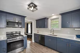 2729 New York Ave, Whiting, IN 46394 - Photo 10