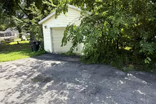 2907 Union St, Hobart, IN 46342 - Photo 14