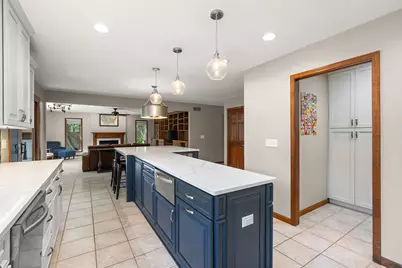 600 Morningside Drive, Crown Point, IN 46307 - Photo 8